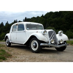 Ctroën beline Traction 11 B blanc 1955
