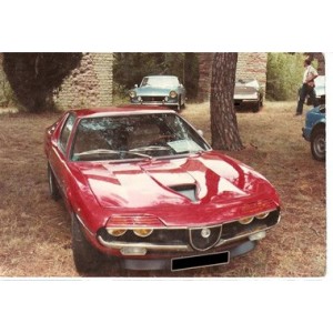 Alfa Romeo Coupé Montréal rouge 1973