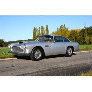 aston martin DB4 1962