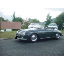 Porsche 356 cabriolet vert 1956